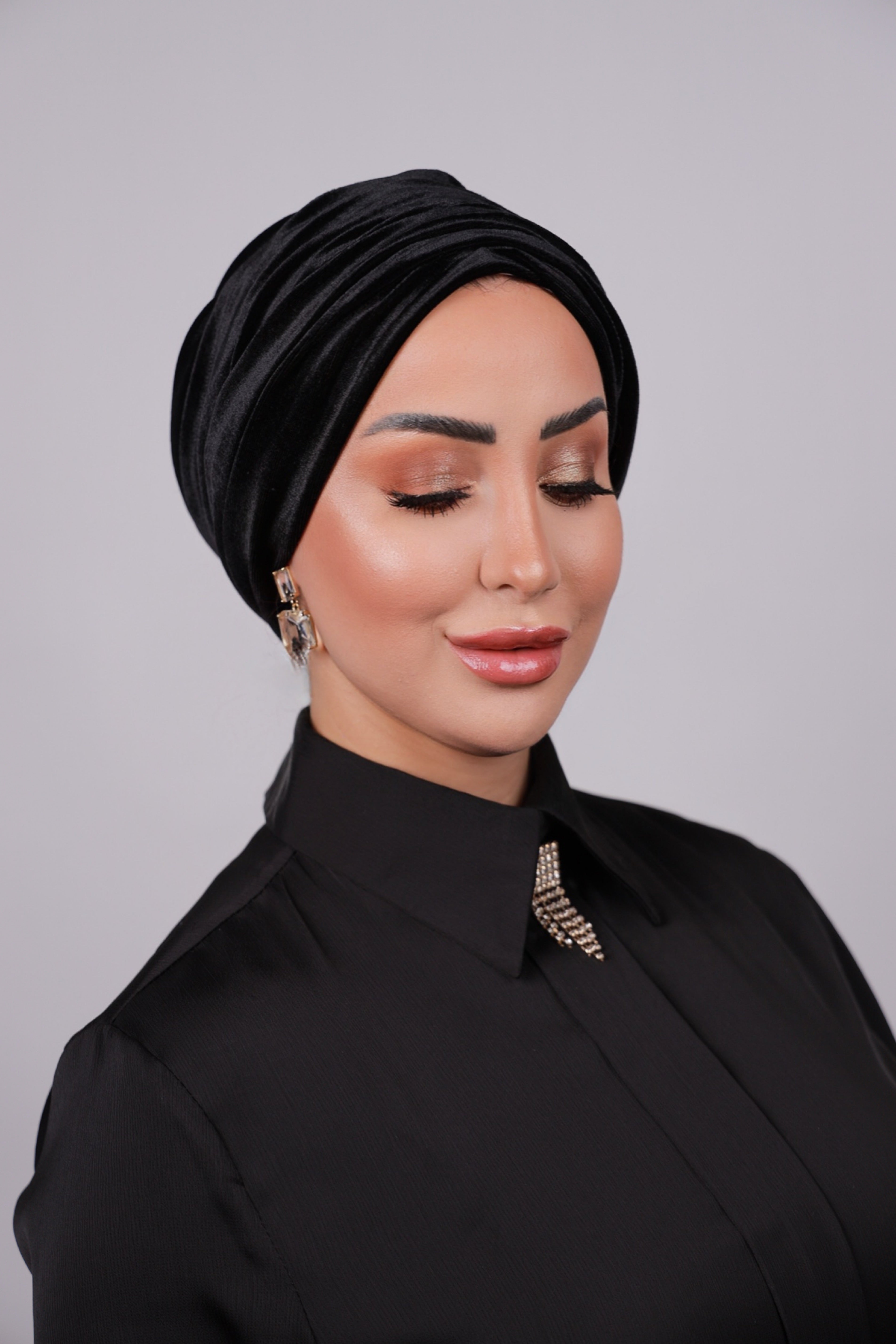Soft Velvet Draped Turban